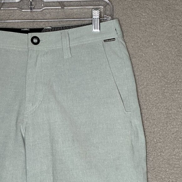 Volcom True To This Shorts Mens Size 28 Skate Surf Beach Gray Hybrid Preppy - Picture 5 of 13